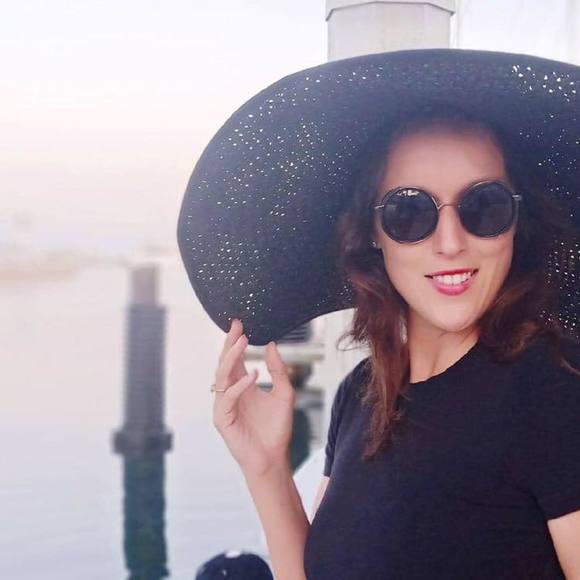 Meet your Posher, Ashley - Picture 1 of 1